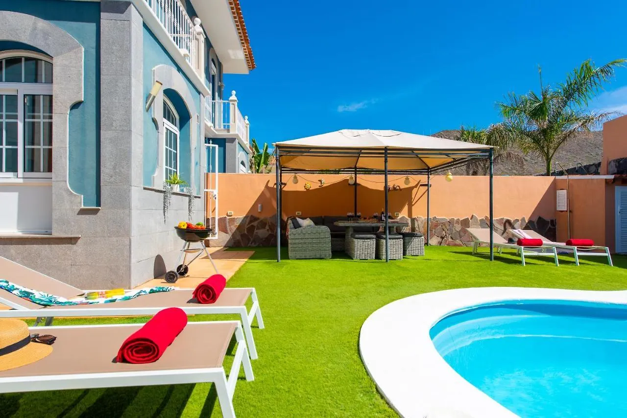 Villa Melyna Private Heated Pool أذيخي